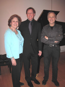 Right to left: Leopold Godowsky III (Gershwin's nephew), Maestro Richman, Diana Schillizzi (Ferde Grofé's niece), 2010